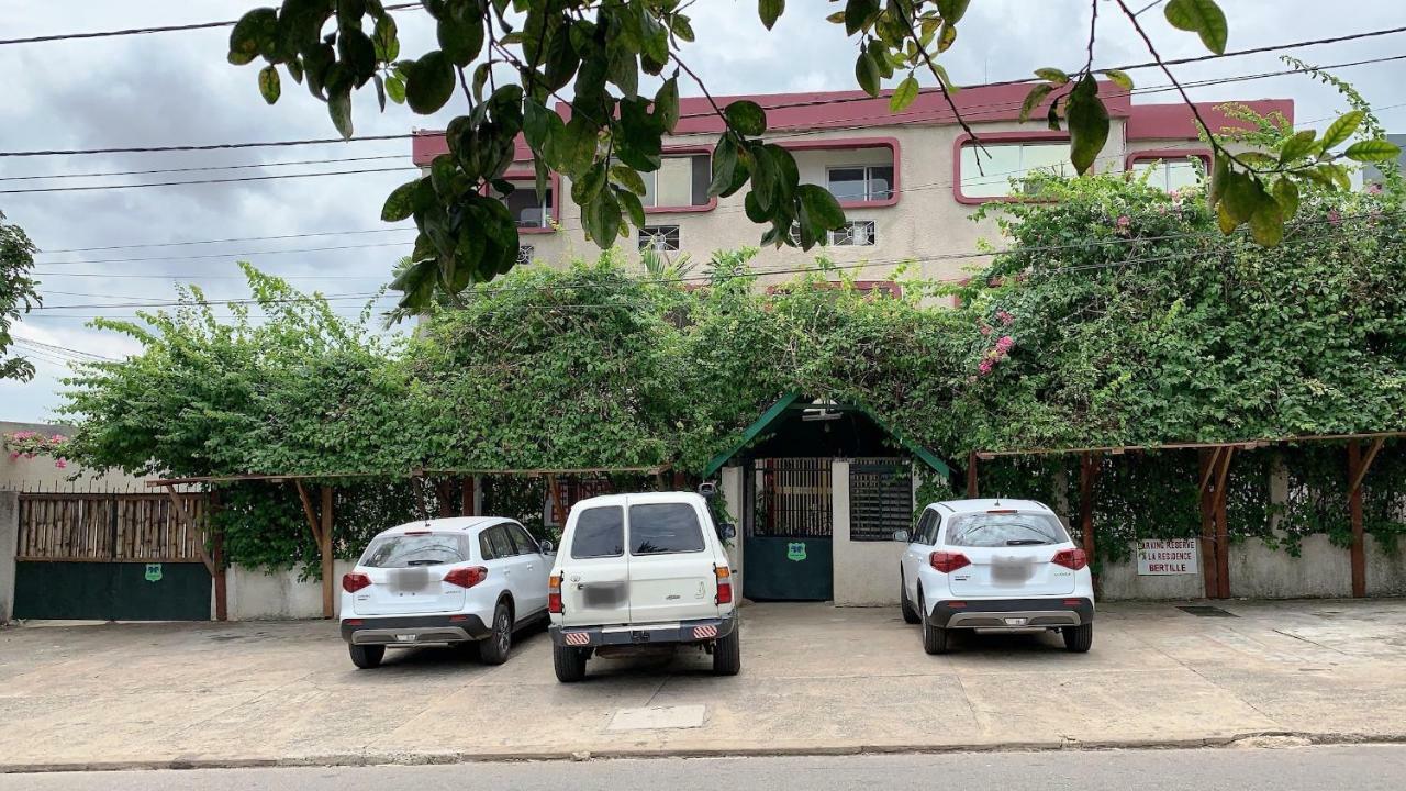 Residence Bertille Abidjan Cocody 외부 사진